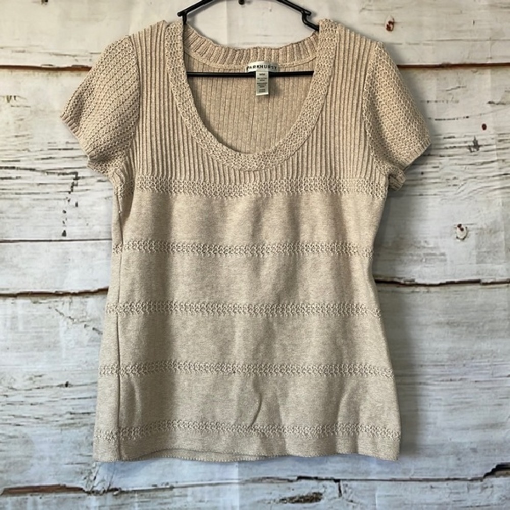 Parkhurst Short Sleeve Sweater Top Size‎ Medium Tan Color